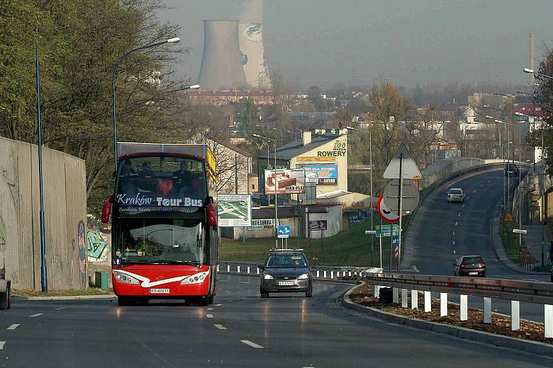 Ulica Powstańców Śląskich.