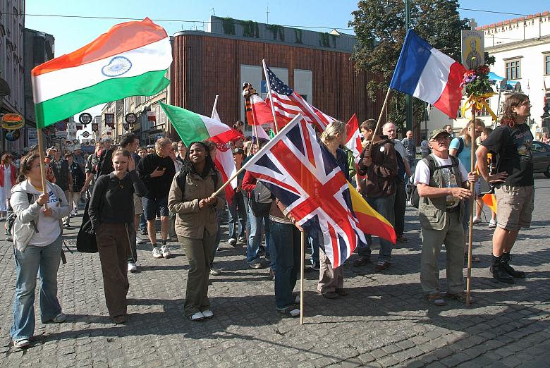 Oprócz krakowian w pielgrzymce  uczestniczyły grupy z zagranicy.