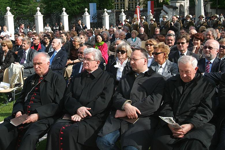 Uczestnicy poświęcenia Ołtarza wysłuchali utworu wykonywanego przez przez Chór i Orkiestrę Symfoniczną Akademii Muzycznej w Krak