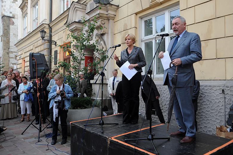 Do zgromadzonych gości i krakowian przemówił również Prezydent Miasta Krakowa Jacek Majchrowski.