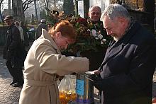 To już XXV kwesta na cmentarzu Rakowickim, zorganizowana przez Obywatelski Komitet Ratowania Krakowa.