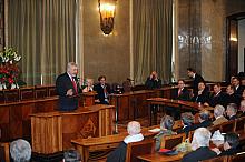 Uroczystość otworzył i przybyłych gości powitał profesor Jacek Majchrowski, Prezydent Miasta Krakowa.