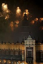 ...który w noworocznym toaście, powiedział - "Dziękuję, że tak licznie przybyli Państwo na Rynek. Dzięki Wam stał się on na