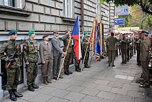 Na ulicy Westerplatte zgromadzili się uczestnicy uroczystości.