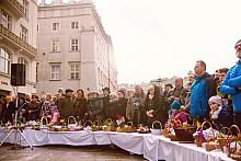 Uroczyste święcenie pokarmów przed Bazyliką Mariacką